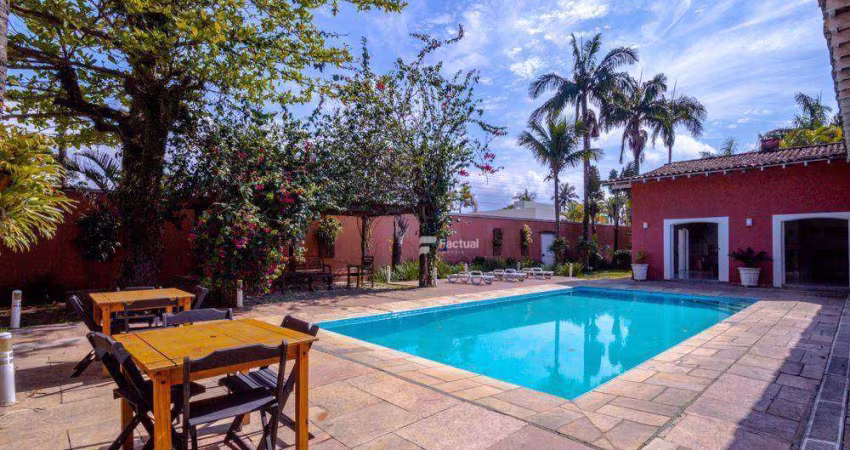 Casa com 8 dormitórios à venda, 700 m² por R$ 2.600.000,00 - Praia de Pernambuco - Guarujá/SP