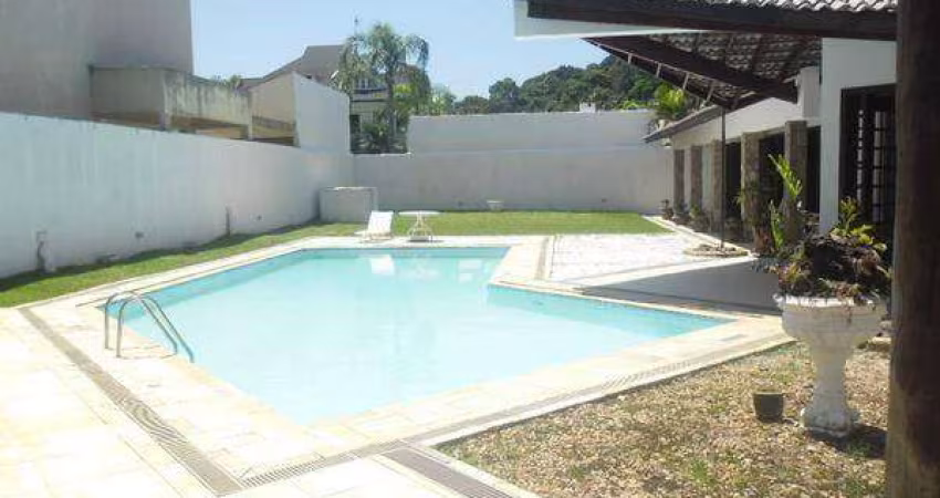 Casa com 6 dormitórios à venda, 600 m² por R$ 2.800.000,00 - Acapulco - Guarujá/SP