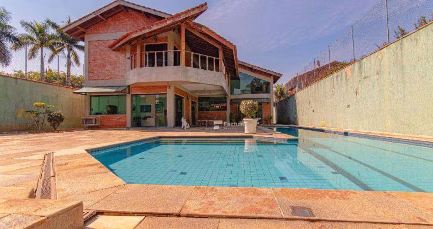 Casa com 4 dormitórios à venda, 700 m² por R$ 1.800.000,00 - Praia de Pernambuco - Guarujá/SP