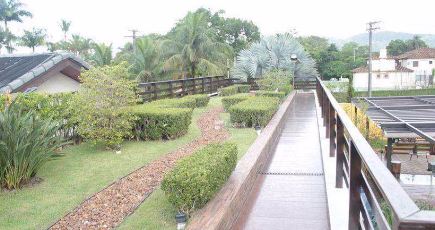 Casa com 10 dormitórios à venda, 600 m² por R$ 9.200.000,00 - Praia de Pernambuco - Guarujá/SP