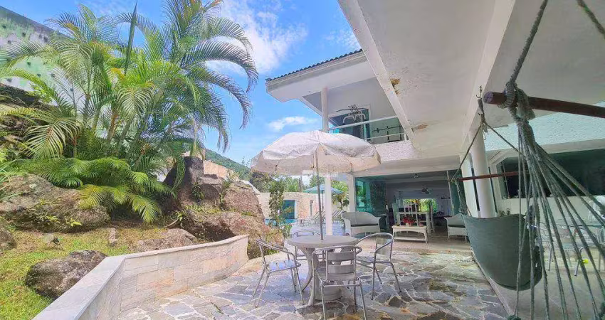 Casa com 5 dormitórios à venda, 400 m² por R$ 3.500.000,00 - Albamar - Guarujá/SP