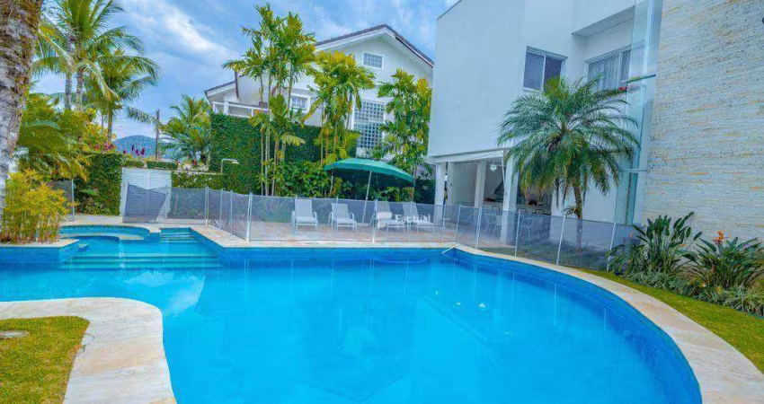 Casa à venda, 453 m² por R$ 3.800.000 - Acapulco - Guarujá/SP