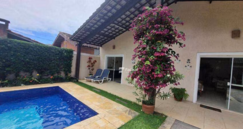 Casa com 5 dormitórios à venda, 234 m² por R$ 890.000,00 - Enseada - Guarujá/SP