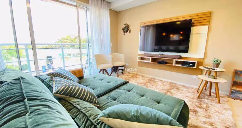Apartamento duplex com 80 m² de área útil, 143m² de área total,  decorado.