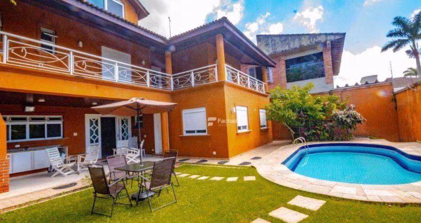Casa com 6 dormitórios à venda, 360 m² por R$ 2.100.000,00 - Praia de Pernambuco - Guarujá/SP