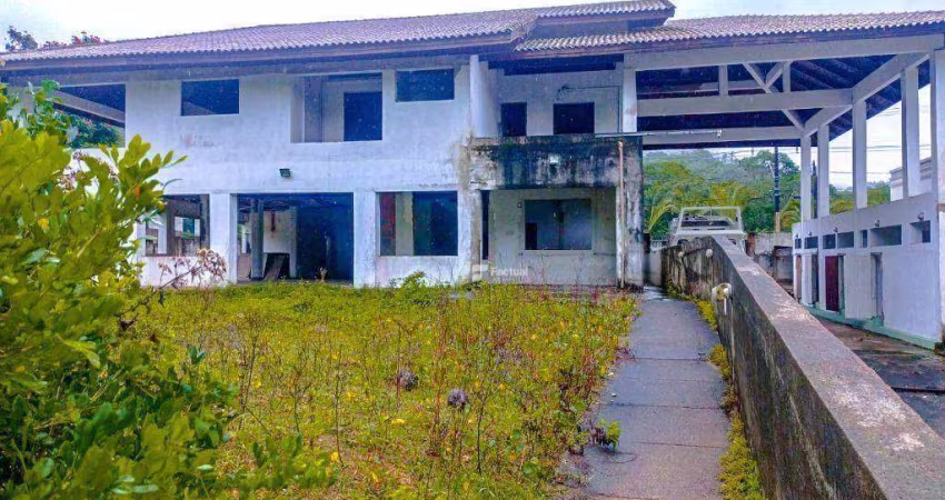 Casa com 5 dormitórios à venda, 650 m² por R$ 6.200.000,00 - Marina Guarujá - Guarujá/SP