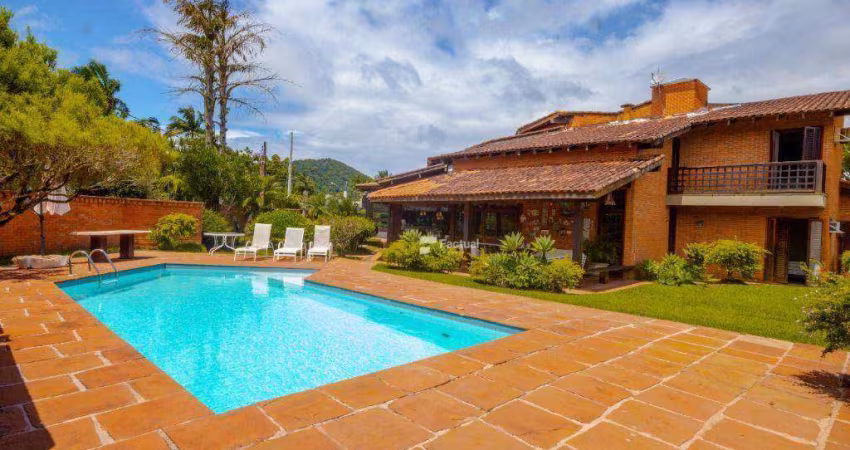 Casa com 6 dormitórios à venda, 600 m² por R$ 4.200.000,00 - Acapulco - Guarujá/SP