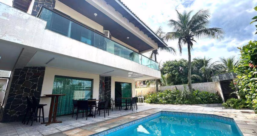Casa à venda por R$ 1.500.000 - Enseada - Guarujá/SP
