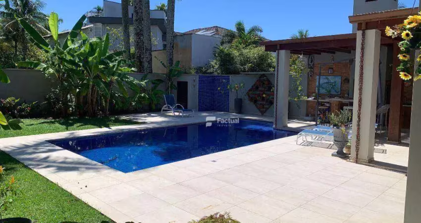 Casa e conforto no condomínio acapulco – 5 suítes e piscina.