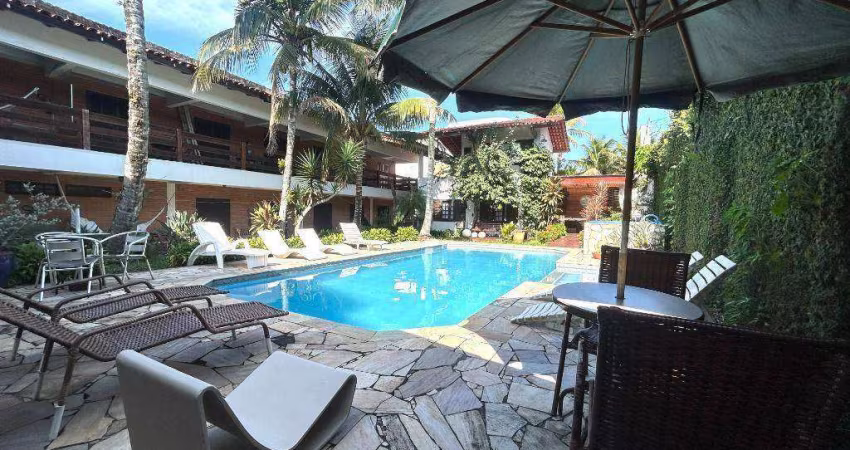 Pousada com 16 dormitórios à venda, 550 m² por R$ 4.000.000,00 - Praia de Pernambuco - Guarujá/SP
