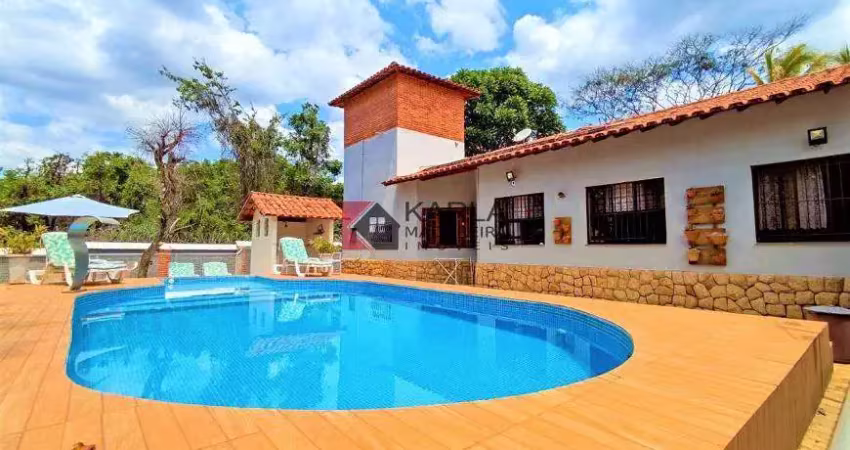 Casa 05 quartos, 03 suites, piscina e quadra lagoa mansões!!