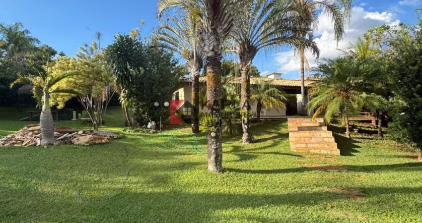 LOTE DE 763 M² NO CONDOMÍNIO VIVENDAS!