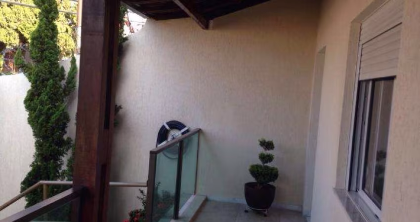 Casa para Venda em Belo Horizonte, Carlos Prates, 4 dormitórios, 3 suítes, 3 banheiros, 3 vagas