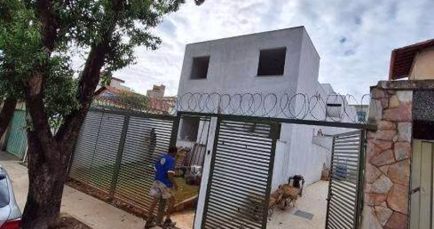 Casa Geminada para Venda em Belo Horizonte, Etelvina Carneiro, 3 dormitórios, 1 suíte, 3 banheiros, 1 vaga