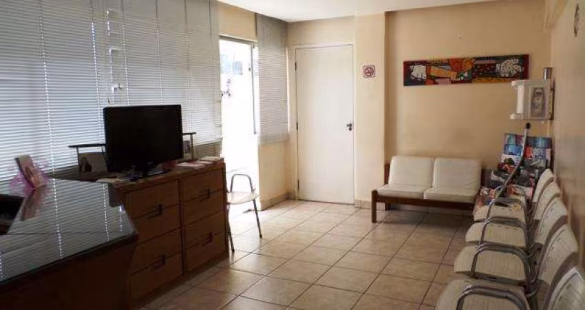 Comercial para Venda em Belo Horizonte, Santa Efigênia, 4 dormitórios, 5 banheiros, 3 vagas
