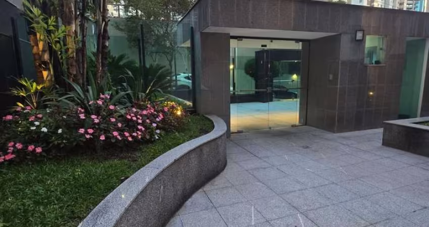 Apartamento para Venda em Belo Horizonte, Belvedere, 4 dormitórios, 1 suíte, 3 vagas