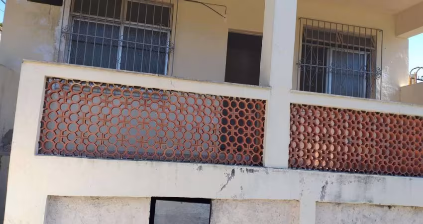 Casa para Venda em Rio de Janeiro, Irajá, 1 dormitório, 1 banheiro, 2 vagas