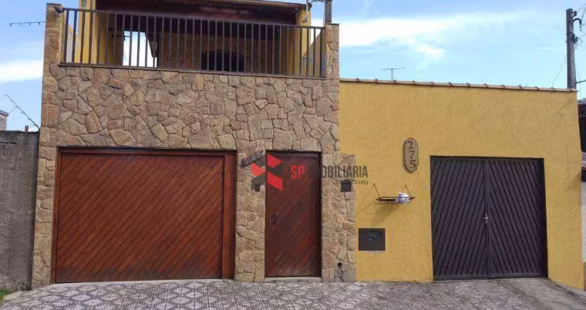 Sobrado com 3 dormitórios à venda, 220 m² por R$ 550.000,00 - Vila Galvão - Caçapava/SP