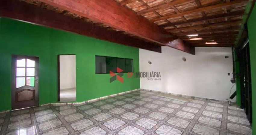 Casa com 3 dormitórios para alugar, 250 m² por R$ 2.889,80/mês - Vila Pantaleão - Caçapava/SP