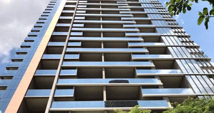 Apartamento para venda possui 334 metros quadrados com 4 quartos em Vila Olímpia - São Paulo - SP