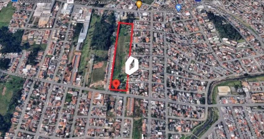 Terreno a venda em condomínio! Localizado no Xaxim, a menos de 900 metros da Fra