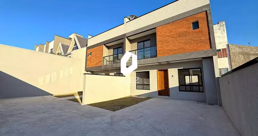 Sobrado com 03 quartos, 01 suíte, terraço, à venda no bairro xaxim