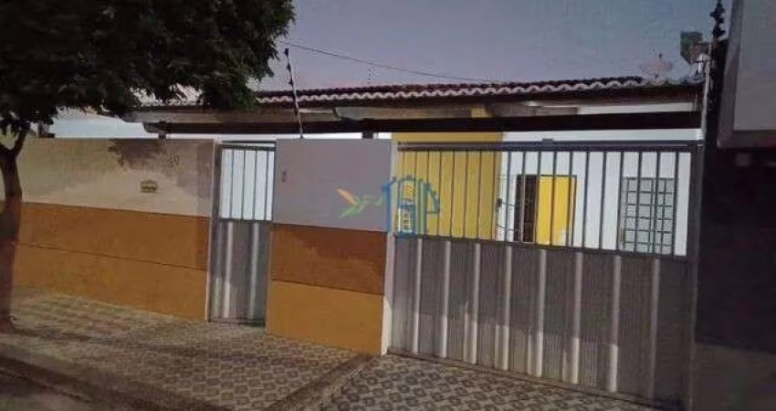 Casa Padrão/ Casa a venda em Parnamirim/