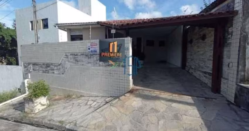 CASA PADRÃO/ CASA EM CUIÁ/ CASA BEIRA MAR/ CASA EM JOAO PESSOA