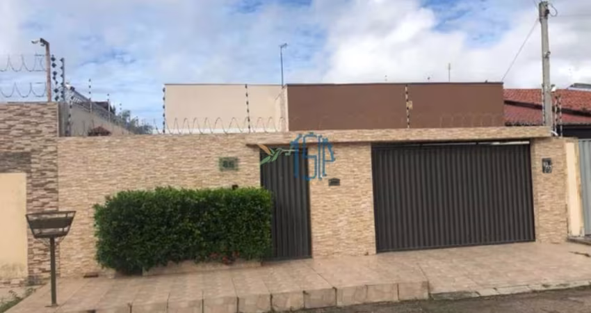 Casa Padrão/ Casa a venda/ Casa a venda em Cajupiranga/