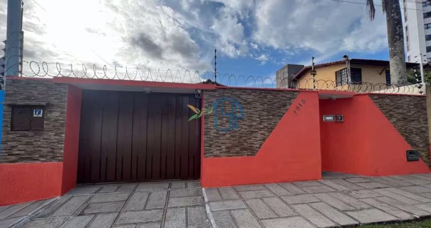 CASA DE RUA PUBLICA EM CAPIM MACIO / CASA COM 3 SUITES EM CAPIM MACIO / CASA EM NATL