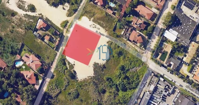 Terreno/ lote em Natal / Terreno em Candelária / Tereno de esquina próxima a BR 101/ Área em Natal / Terreno para empreendimento