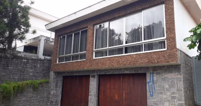 Casa 270m2 à Venda em Alto de Pinheiros  -  São Paulo