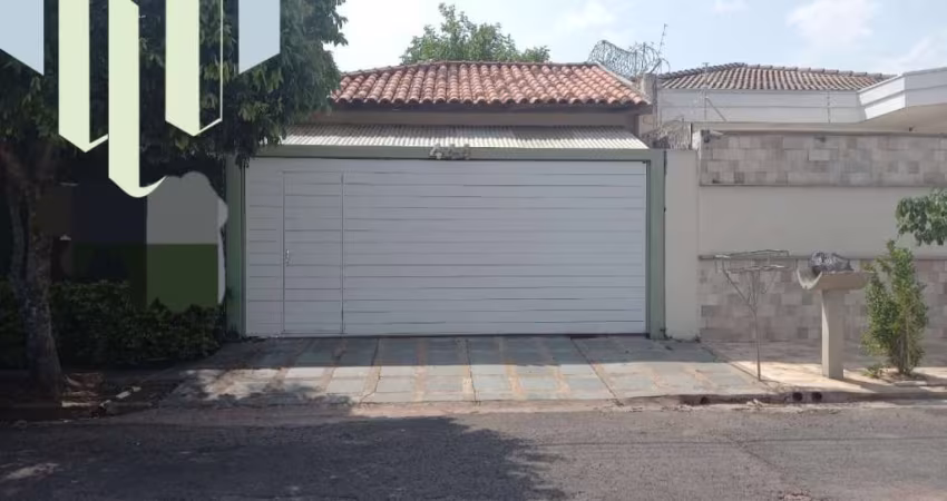 Casa à venda região aeroporto com 03 suítes e 4 vagas de garagem