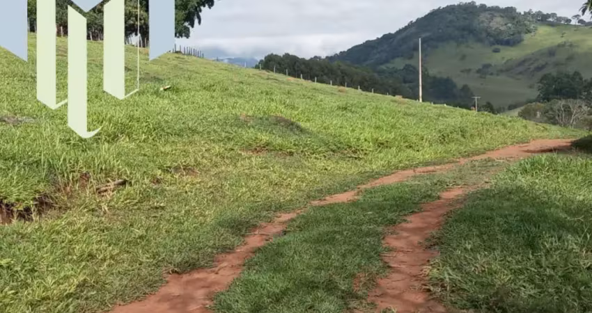Imperdível: sítio à venda com 3 quartos, 1 suíte e 145.200 m² em paraisópolis-mg, bairro serra dos pereiras