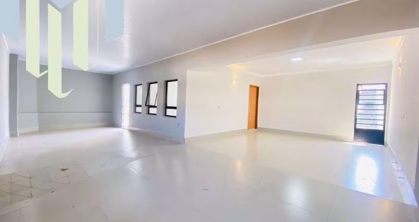 Imperdível oportunidade: Casa à venda em Marília-SP, Jardim Marília, 3 quartos, 1 suíte, 1 sala, 2 vagas, 130m².