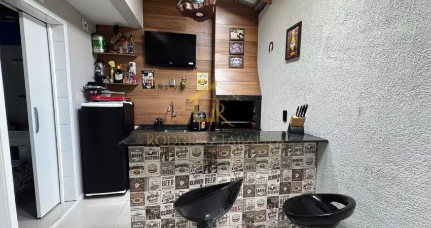 Casa com 2 quartos à venda na Rua Tenente-Coronel-Aviador Alberto Valeixo, 194, Sítio Cercado, Curitiba