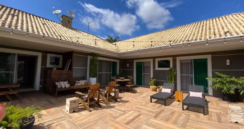 Casa térrea com jardim no Aristocrata