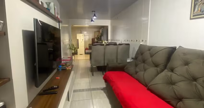 Casa térrea com 2 quartos no Montreal