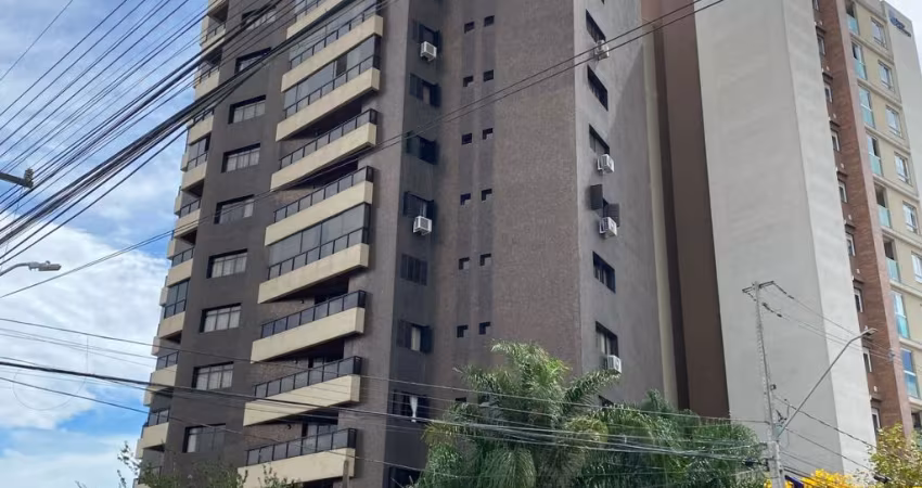 Apartamento com 3 suítes no Centro de São José dos Pinhais