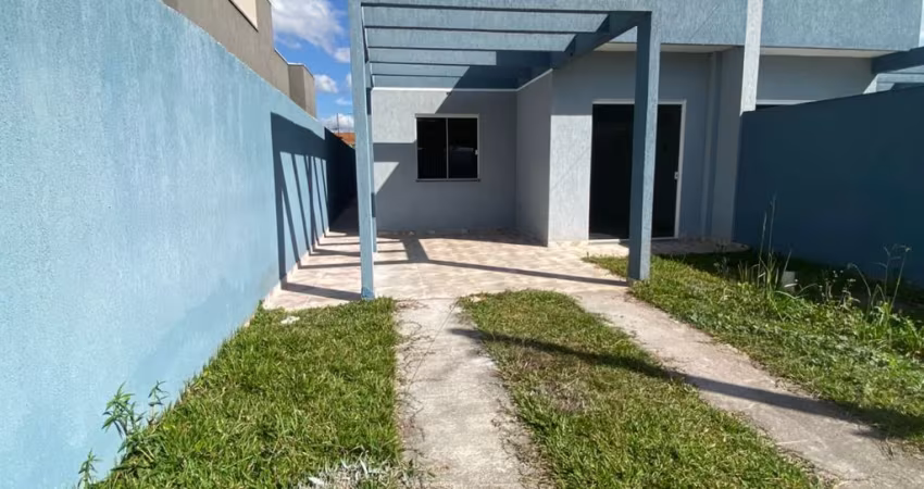 Casa térrea com 3 quartos no Jardim Fabíola