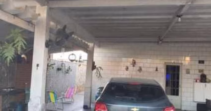 Casa para Venda em Santos, Estuário, 3 dormitórios, 1 suíte, 2 banheiros, 4 vagas