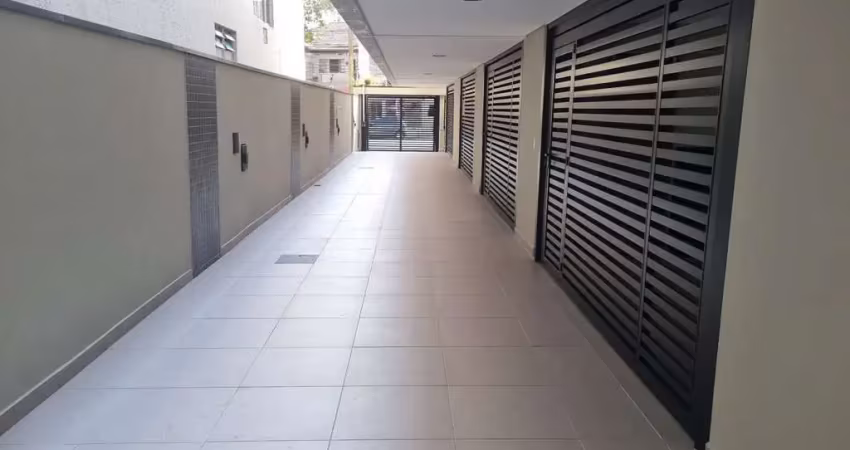 Sobrado para locação em santos, ponta da praia, 2 dormitórios, 2 suítes, 4 banheiros, 1 vaga
