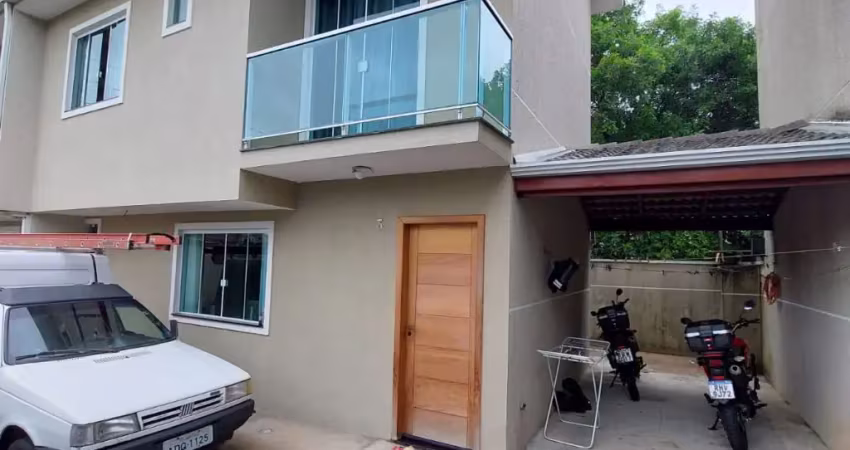 Casa em condomínio fechado com 3 quartos à venda na Rua Rosina Sanson Pereira Pinto, Uberaba, Curitiba