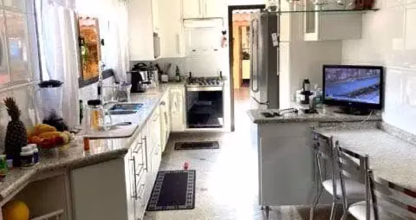 Casa com 7 quartos à venda na Rua Pedro de Castro Velho, 677, Vila Bancaria, São Paulo