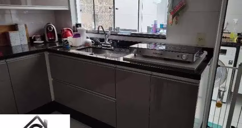 Casa com 2 quartos à venda na Rua Luís Botta, 142, São Mateus, São Paulo