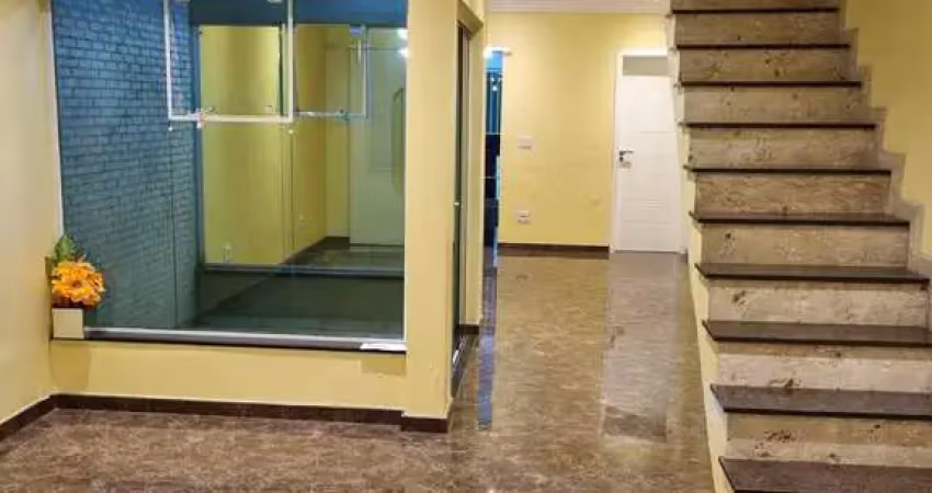 Casa com 3 quartos para alugar na Rua Teodoro Lorencini, Jardim Maringa, São Paulo