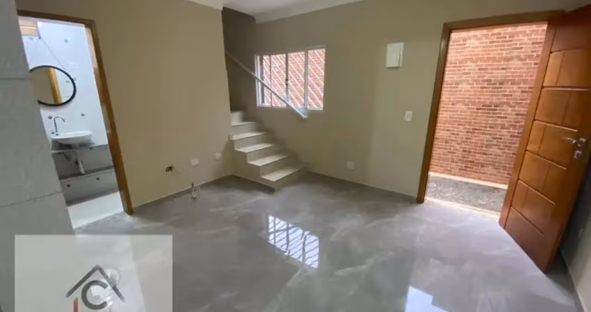 Casa com 2 quartos para alugar na Rua Sanches de Aguiar, Vila Oratório, São Paulo