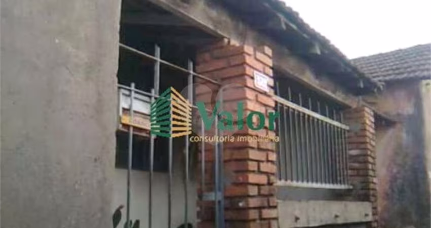Casa-São Carlos-Vila Irene | Ref.: REO624159