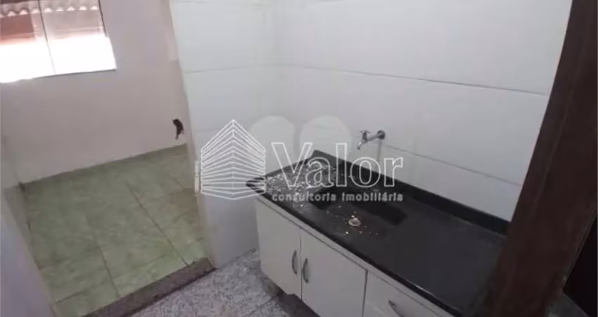Casa à venda com 3 quartos, sendo 1 suíte,  em cidade aracy, são carlos - sp