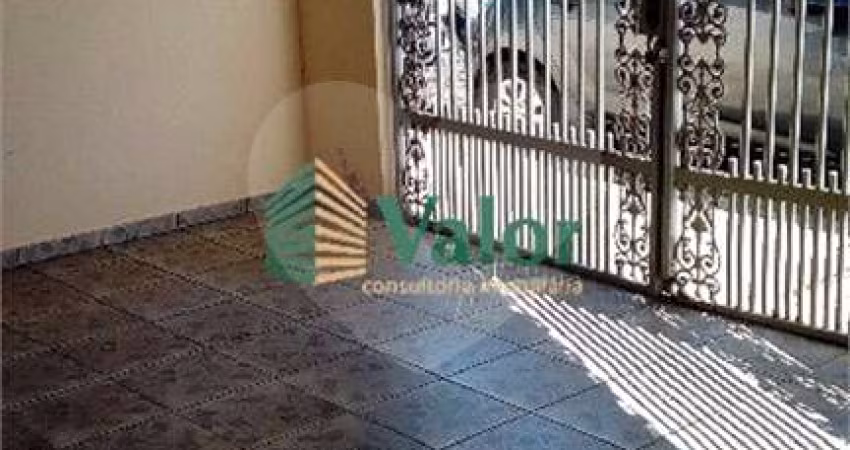 Vende-se casa no Jardim Mercedes - São Carlos